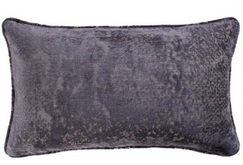 Poduszka dekoracyjna podłużna szenilowa Spirit Onyx 50x30cm