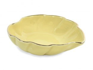 Porcelain bowl in the shape of a leaf, Majolika Nieborów Leaf Yellow, 16,5 x 14 x 4 cm