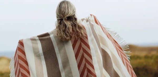 Fashionable and practical - rugs, blankets and throws for winter