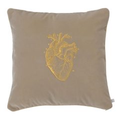 Curiosities Heart Beige N ° 5 Maja pillow Laptos Studio 45x45cm