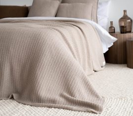 Couvre-lit en laine beige MOYHA 220x240cm